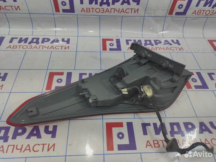Фонарь задний наружный правый Hyundai i40 (VF) 924