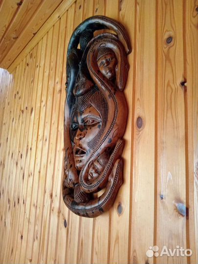 Африканская маска дерево