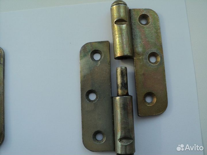 Замок навесной, петли дверные, глазок дверной