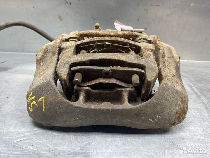 Суппорт передний левый Volkswagen Transporter T4