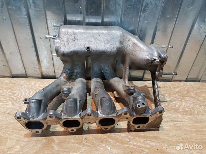 Коллектор впускной 4AFE Toyota Corolla E110