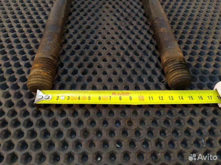 Стремянка рессоры задней