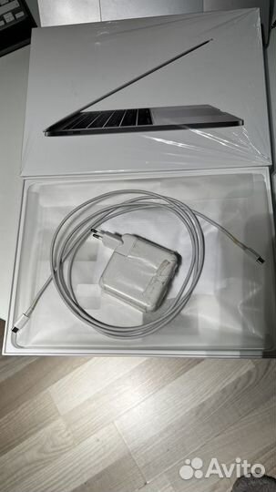 Apple MacBook Pro 13 2017 256gb б/у в отличном сос