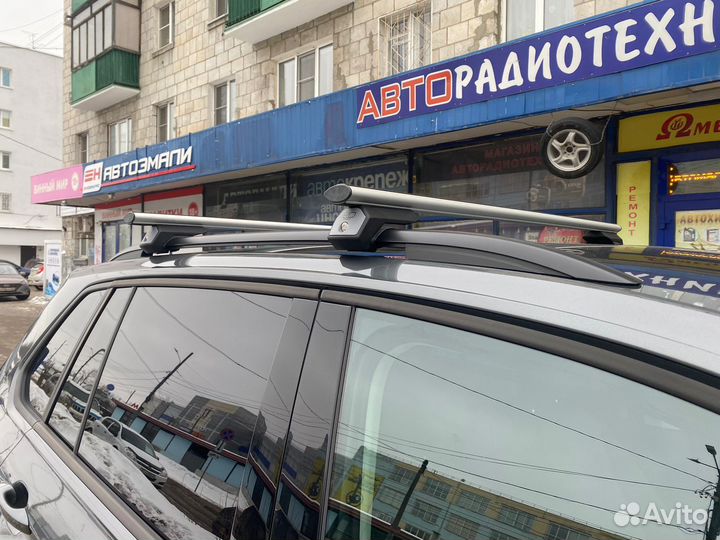 Багажник на рейлинги с замком аэро компакт крыло