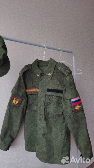 Военная форма (летняя и зимняя)