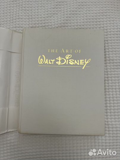 Книга The Art of Walt Disney