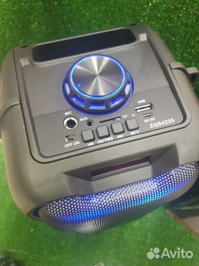 Новая Блютуз Колонка + Микрофон + Пульт