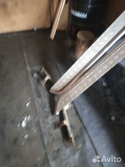 Подножки Хундай,Кия