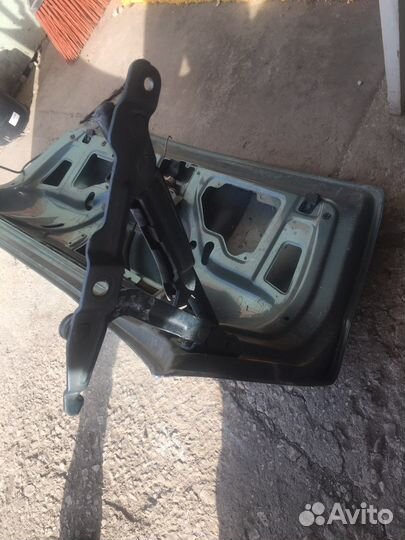 Крышка багажника Ауди А4 B5