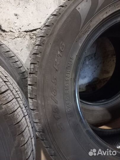 Pirelli Scorpion Verde All Season 215/65 R16 98H