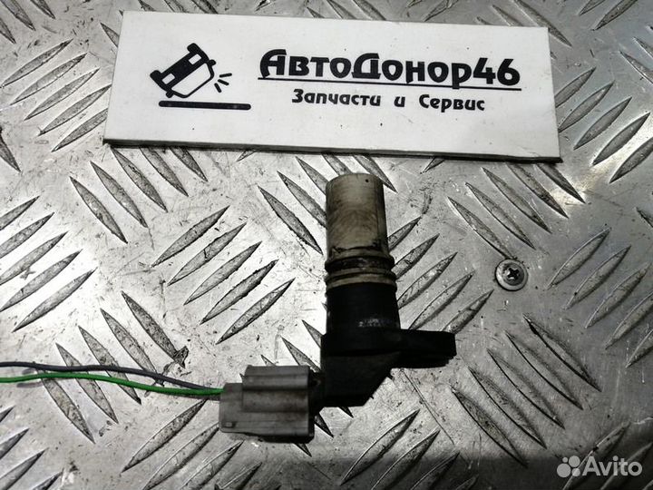 Датчик положения коленвала 1.6L K4M Дастер Меган 3