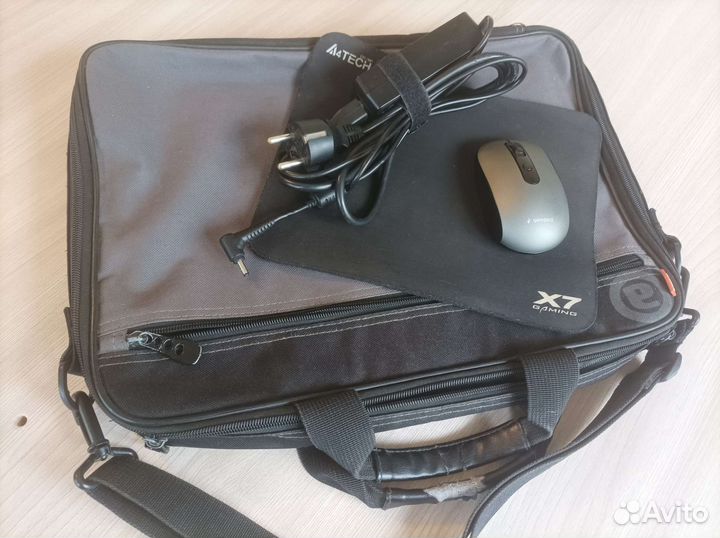 Ноутбук Lenovo, i3, DDR 4, HDD 500