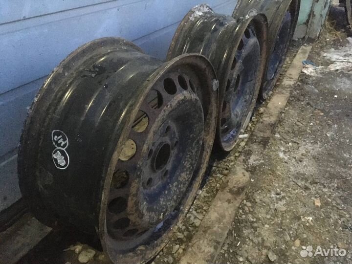 Диск штампованный R15 для Audi A6 C5