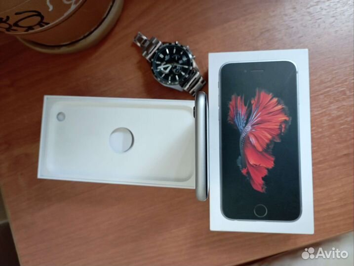 Телефон iPhone 6s Space Gray 32gb