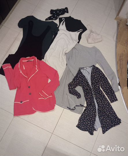 На доставке Вещи пакетом (листайте), 42,44