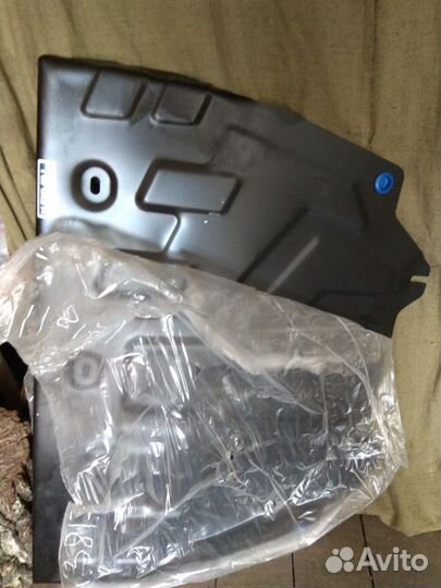 Металлическая защита днища Mazda 3, 6, CX5