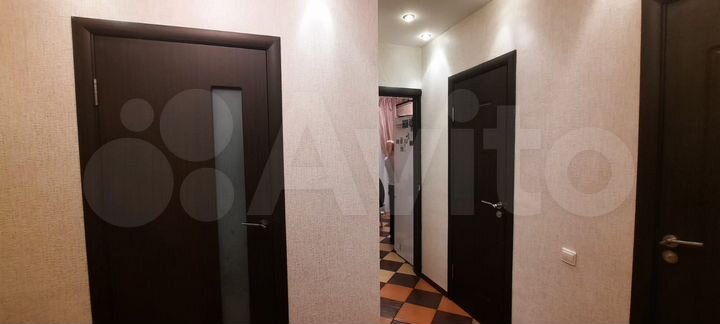 3-к. квартира, 84 м², 4/10 эт.