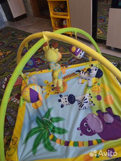 Развивающий коврик