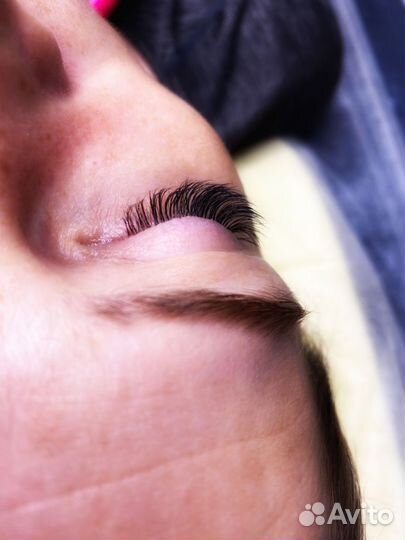 Наращивание ресниц