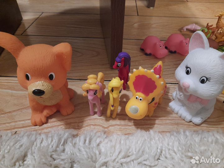 Игрушки для купания, свитбоксы, киндер