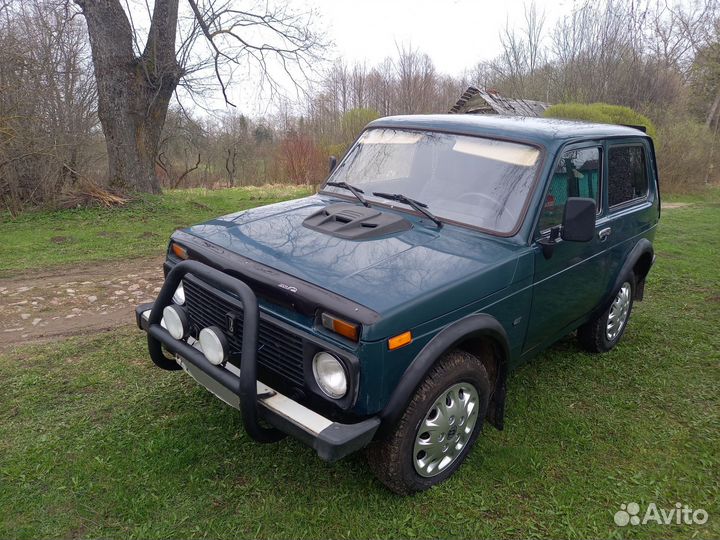 ВАЗ 2121 (4x4) Нива 1.7 МТ, 2002, 178 000 км