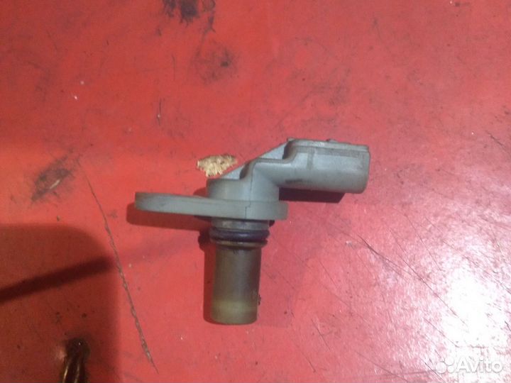 Датчик положения распредвала Ford 1.8tdci(kkda)