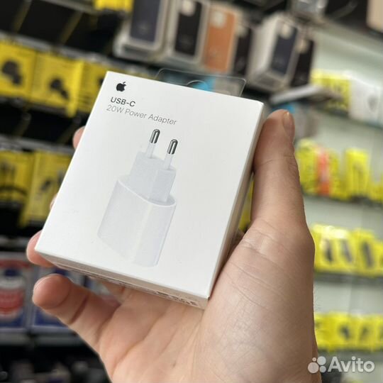 Зарядка на iPhone 20w