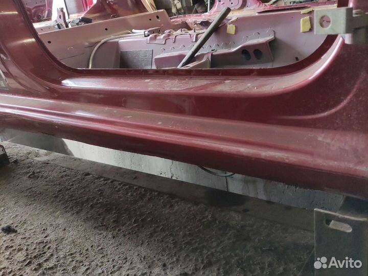 Порог правый Skoda Rapid