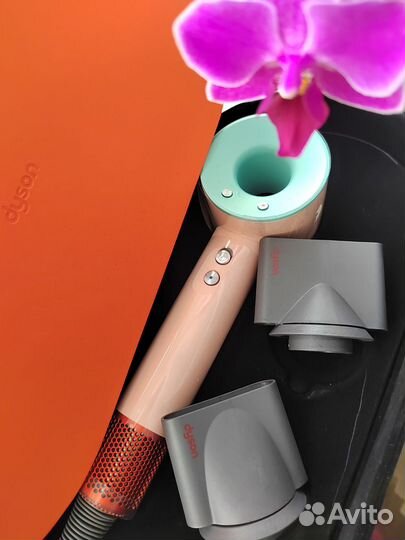Фен Dyson Supersonic HD15 (Ceramic Pop). Новый