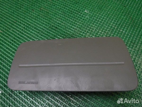 Airbag пассажирский Nissan Liberty