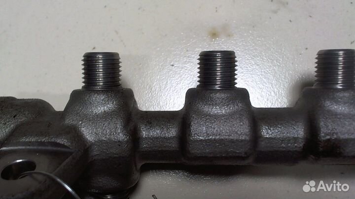 Рампа топливная Opel Insignia, 2015