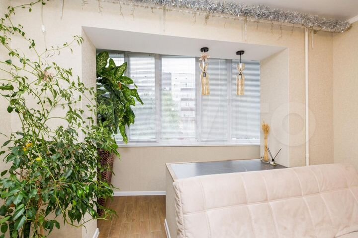 2-к. квартира, 54,1 м², 2/5 эт.