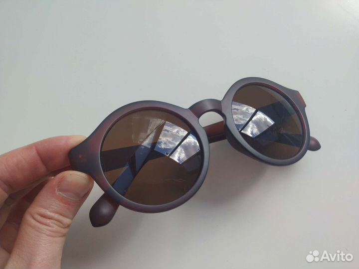 Очки солнечные