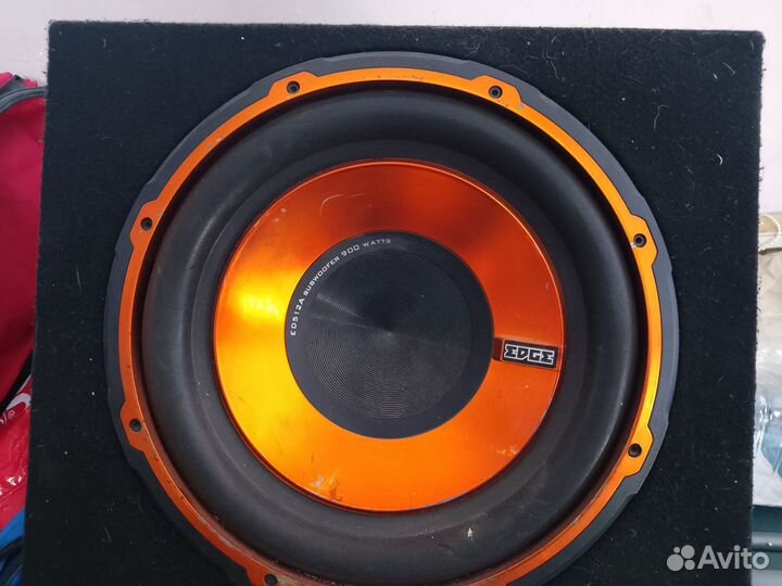 Активный сабвуфер