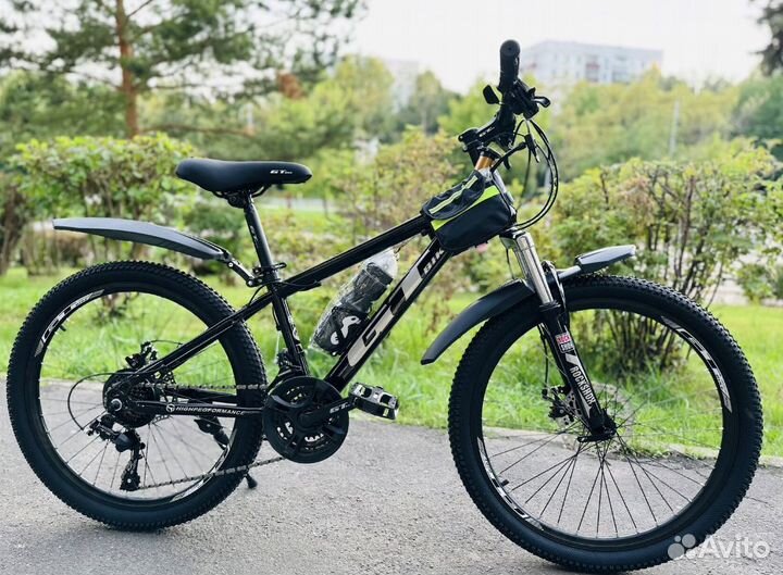 Велосипед подростковый GT новый