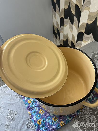 Кастрюля эмалированная 8л