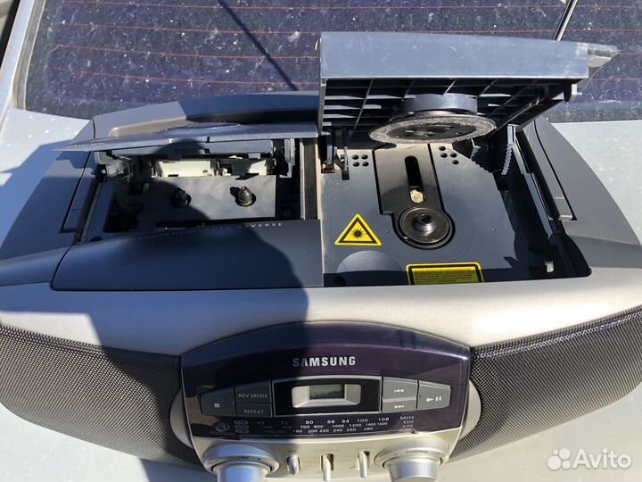 Магнитофон samsung