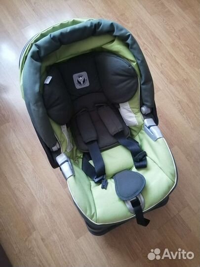 Автолюлька peg perego с базой