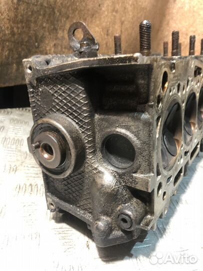 Б/У Б/У Головка блока цилиндров (ГБЦ), Mitsubishi