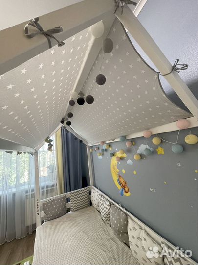 Детская кровать домик с матрасом