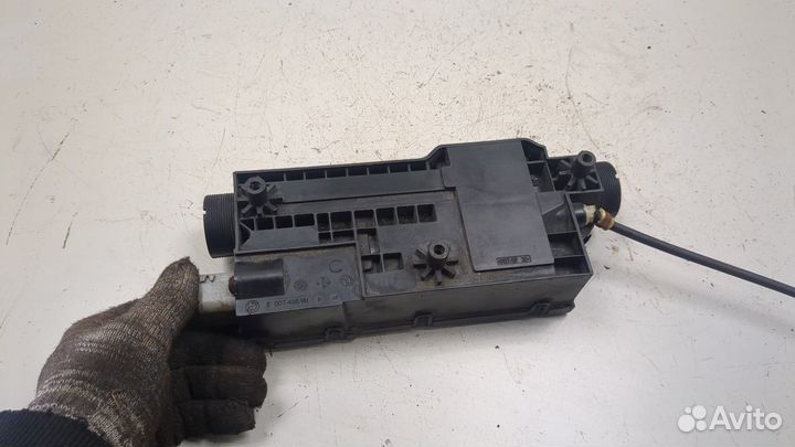 Электропривод ручного тормоза BMW 5 F07 Gran Turismo, 2010