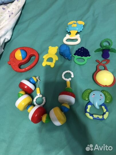 Игрушки для новорожденных