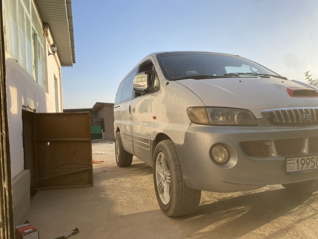 Hyundai Starex: фото владельца
