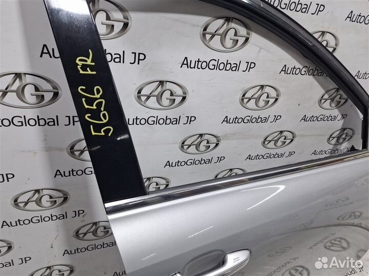 Дверь передняя правая Toyota Harrier AVU65 2arfxe