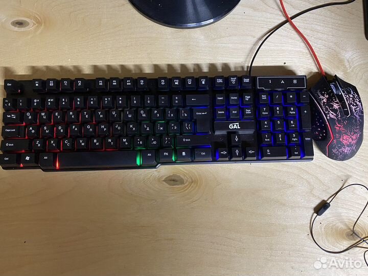Игровая клавиатура и мышка с подсветкой