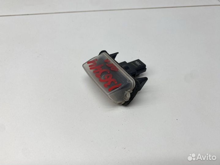 Фонарь подсветки номера Toyota Camry XV50 2011-20