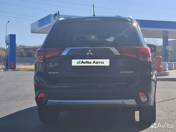 Mitsubishi Outlander 3.0 AT, 2015, 150 757 км