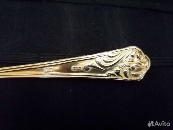 Набор столовых приборов италия в позолоте