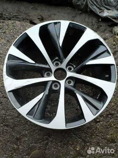 Диск литой Лексус