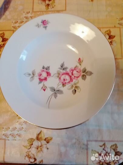 Продам обеденный сервиз проэводство гдр